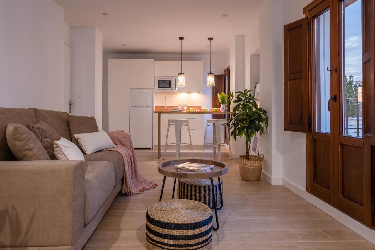 Suites Jardines De La Alhambra กรานาดา ภายนอก รูปภาพ
