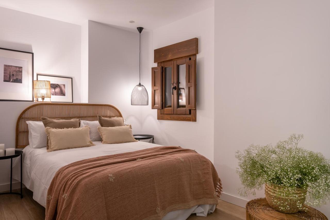 Suites Jardines De La Alhambra กรานาดา ภายนอก รูปภาพ