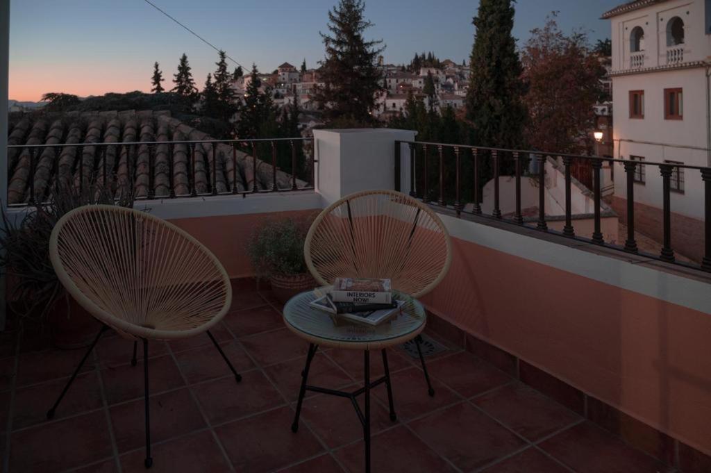 Suites Jardines De La Alhambra กรานาดา ภายนอก รูปภาพ