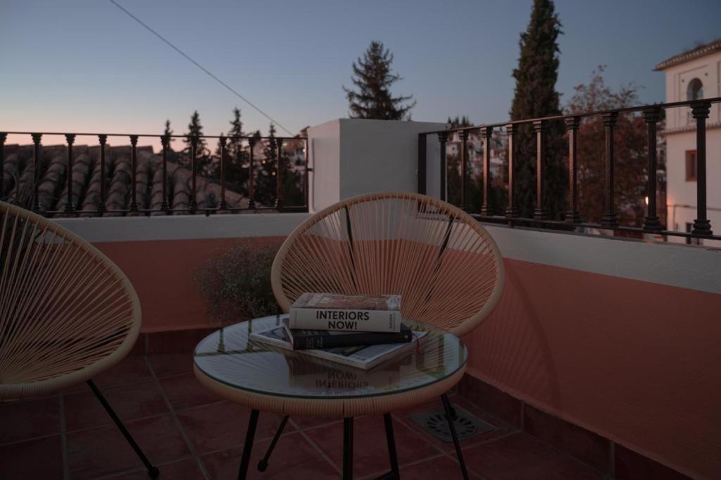Suites Jardines De La Alhambra กรานาดา ภายนอก รูปภาพ